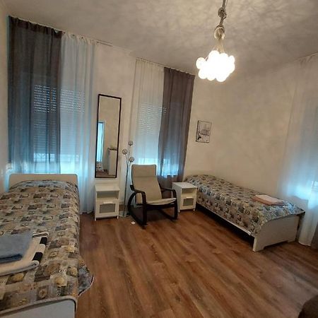 Gaestewohnung Mit Kueche Magdeburg An Der Elbe ภายนอก รูปภาพ