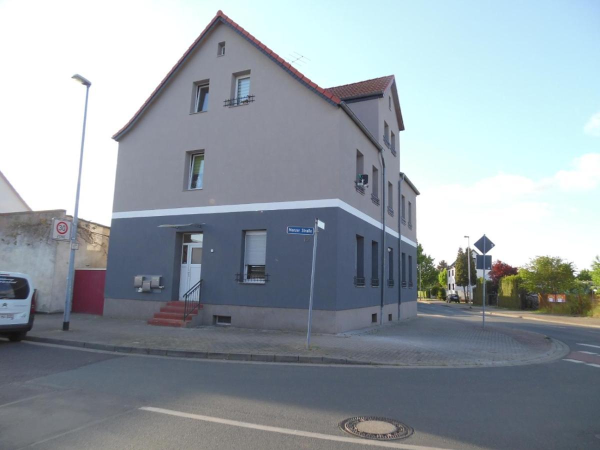 Gaestewohnung Mit Kueche Magdeburg An Der Elbe ภายนอก รูปภาพ