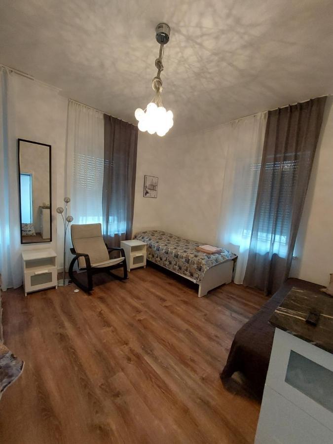 Gaestewohnung Mit Kueche Magdeburg An Der Elbe ภายนอก รูปภาพ