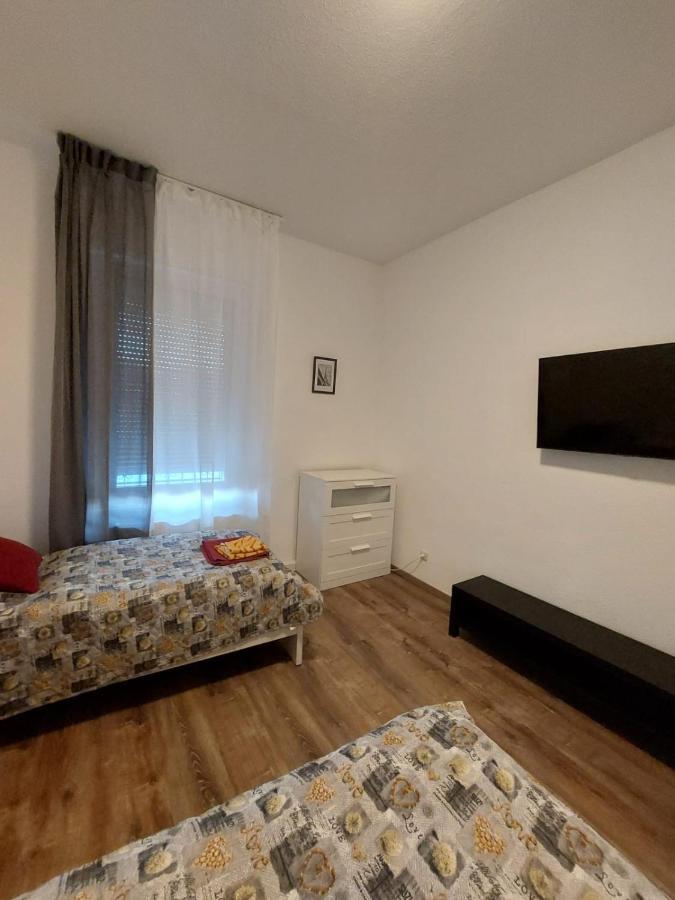 Gaestewohnung Mit Kueche Magdeburg An Der Elbe ภายนอก รูปภาพ
