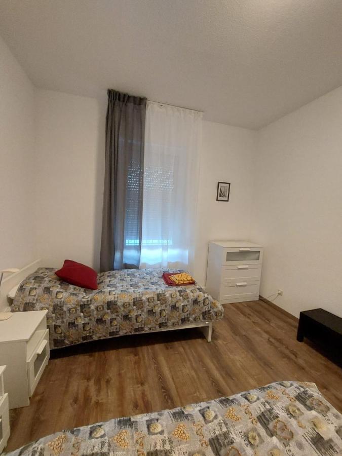 Gaestewohnung Mit Kueche Magdeburg An Der Elbe ภายนอก รูปภาพ